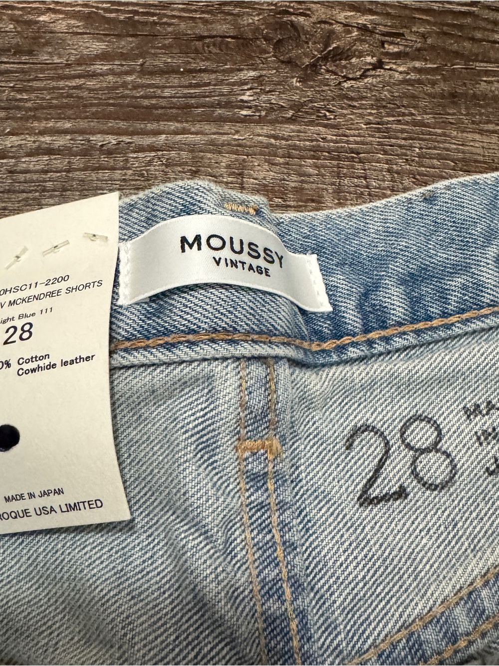 MOUSSY Mckendree Light Wash Frayed Hem Denim Shorts - Picture 3 of 7